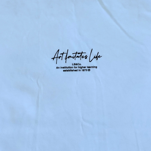 Levi's "Art🖼 Imitates Life" Graphic Tee👕 - NWT - Picture 3 of 15